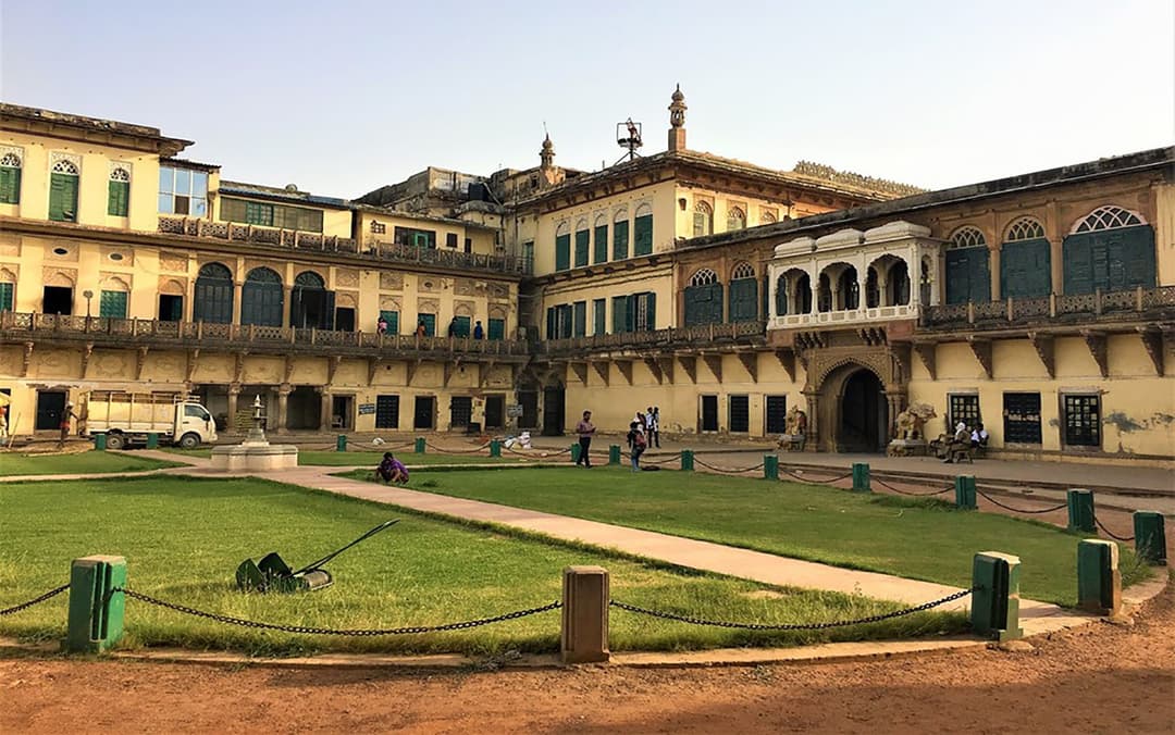 Experience the Grandeur of Ramnagar Fort and Museum Varanasi